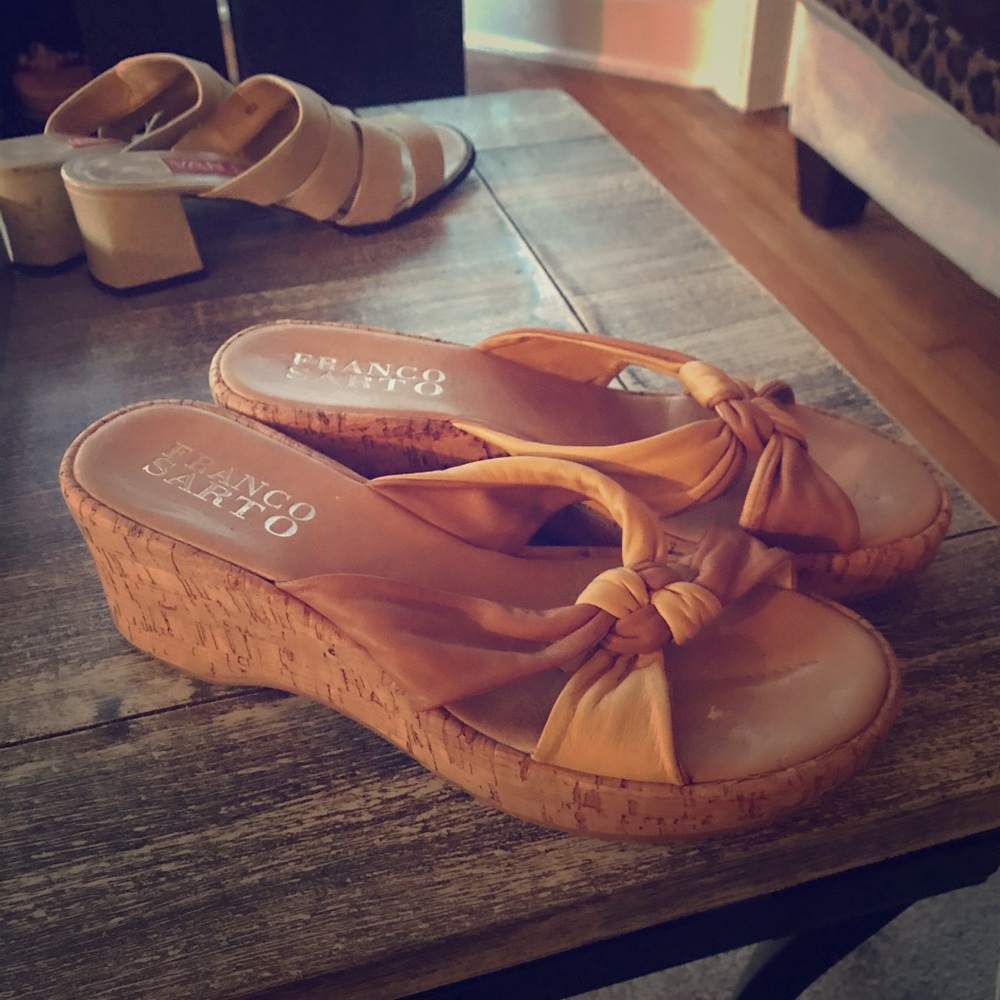 Cute wedges! Like new